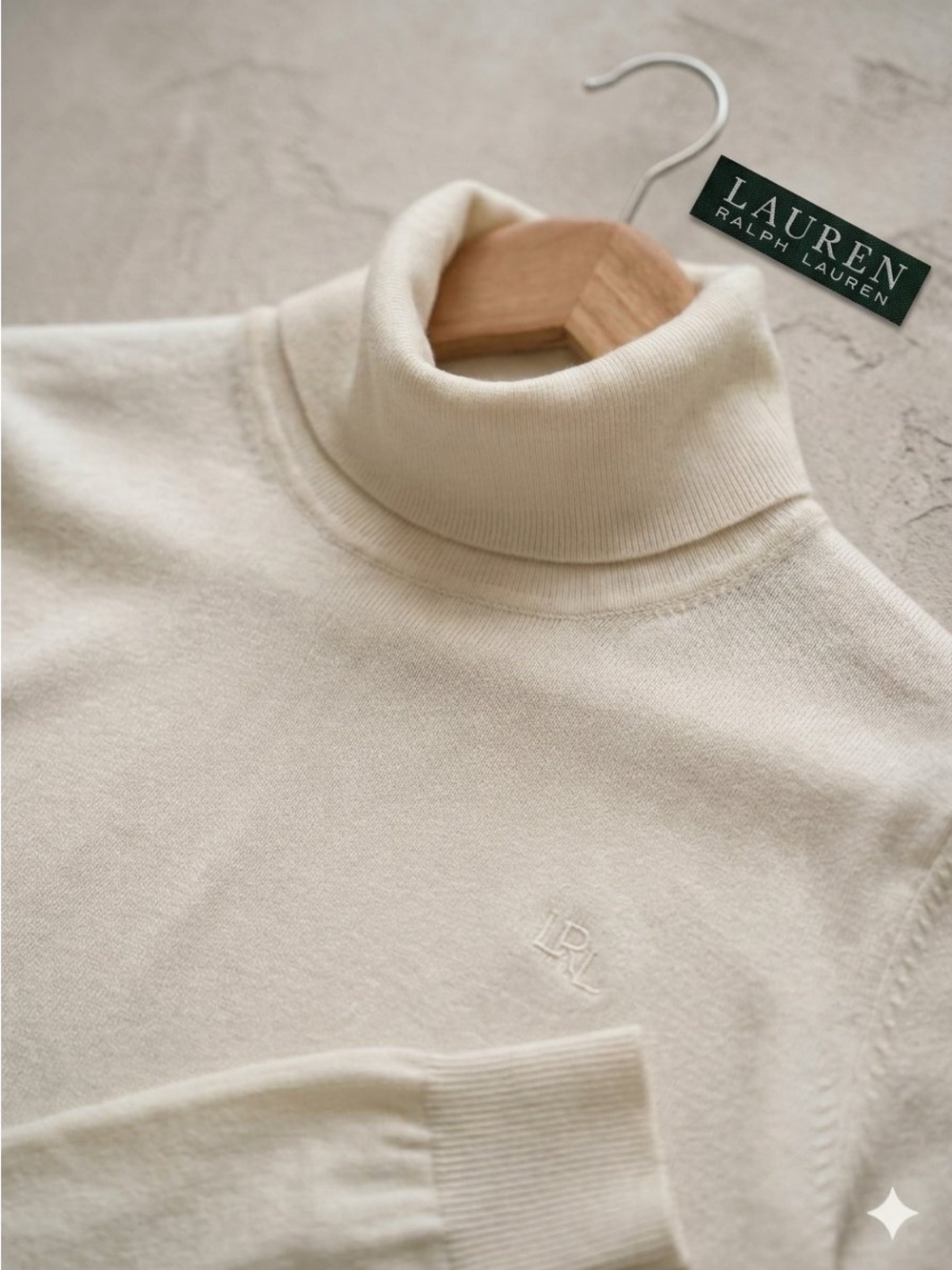 LUXE Lauren Ralph Lauren Green Label Silk Blend Cream Turtleneck Sweater - S